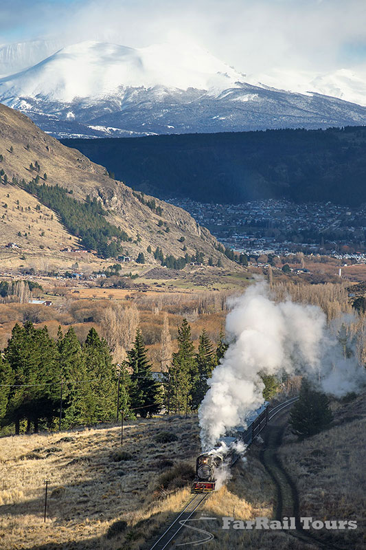 Argentina: The Old Patagona Express - steam along the Andes: Esquel