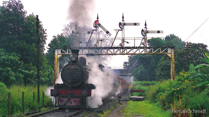 Steam in Sri Lanka